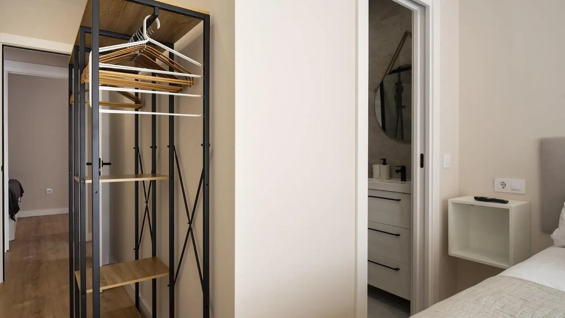 Elegante Apartamento En El Centro. Nuevo! Santander Apartment